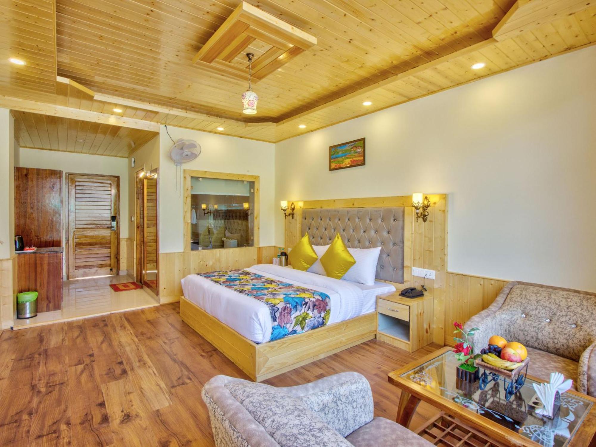 Hotel Swastik Grand Manali Exterior foto